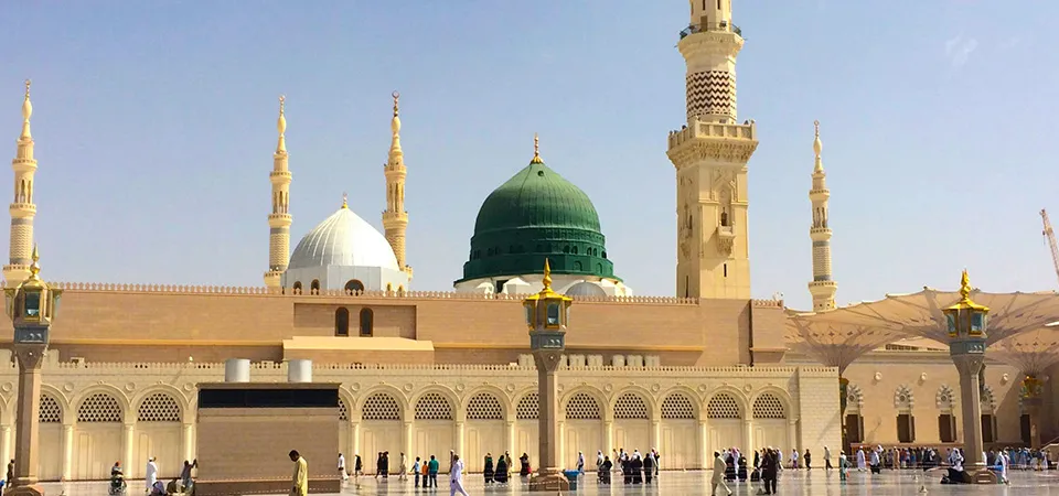 Staying close to Masjid Nabawi