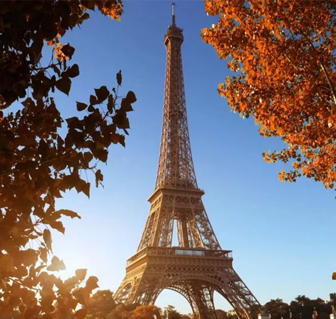 Paris Paris